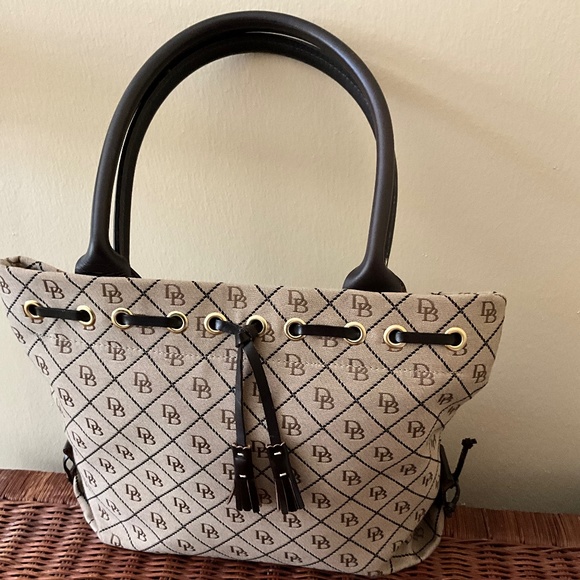 Dooney & Bourke beige handbag with brown leather trim - Picture 1 of 5